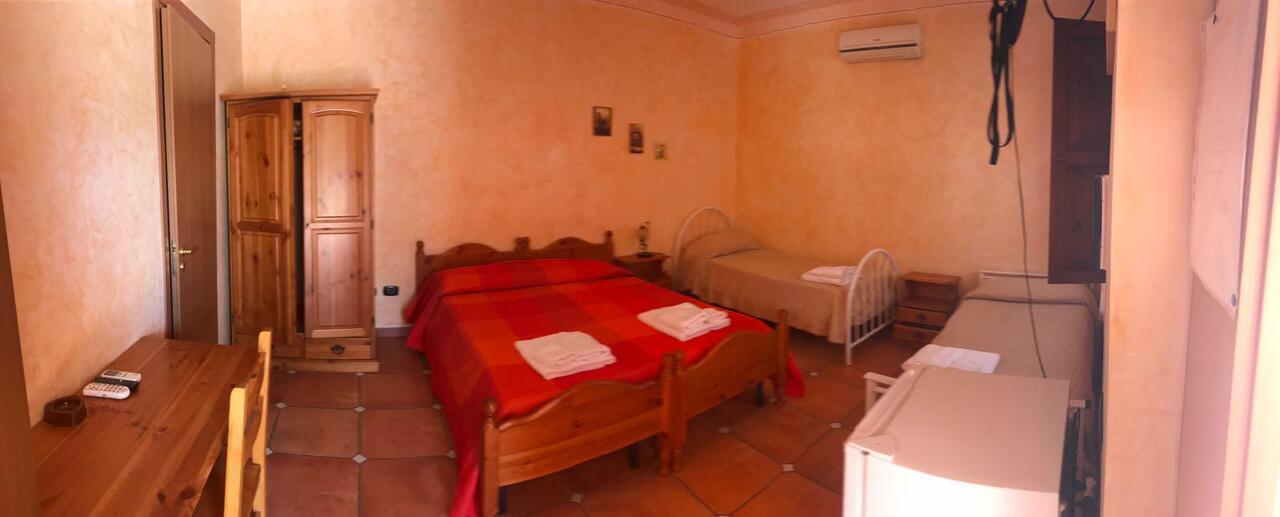 Agriturismo Pingitore Luzzi Bagian luar foto