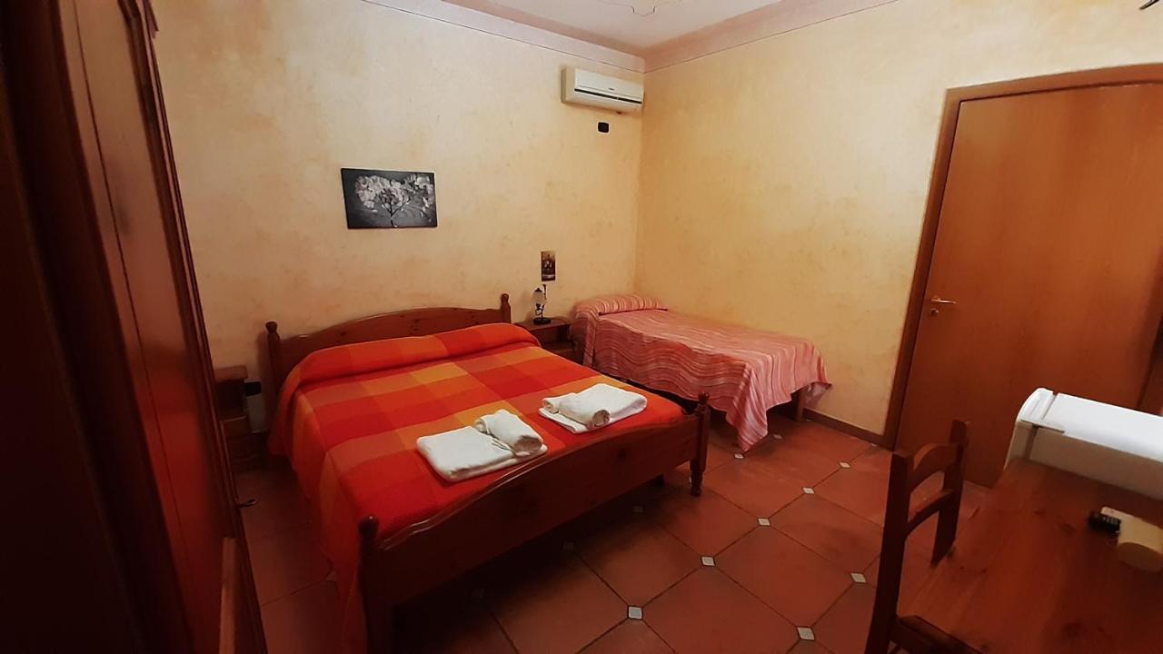 Agriturismo Pingitore Luzzi Bagian luar foto