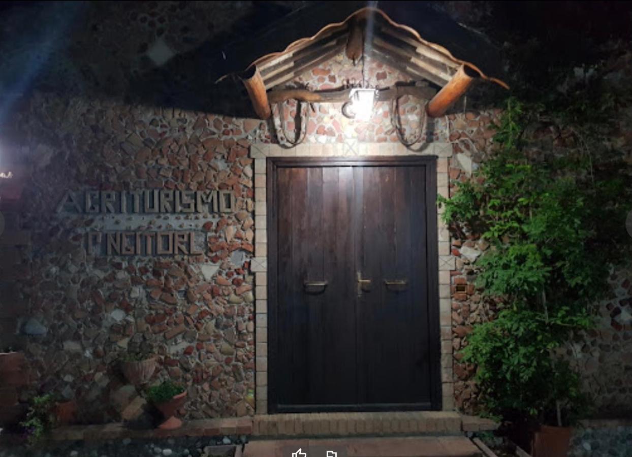 Agriturismo Pingitore Luzzi Bagian luar foto