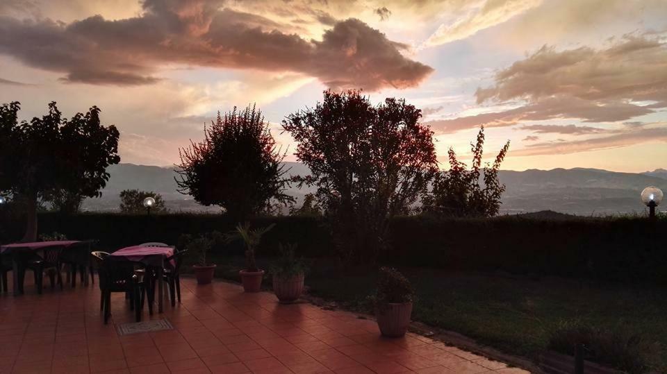 Agriturismo Pingitore Luzzi Bagian luar foto